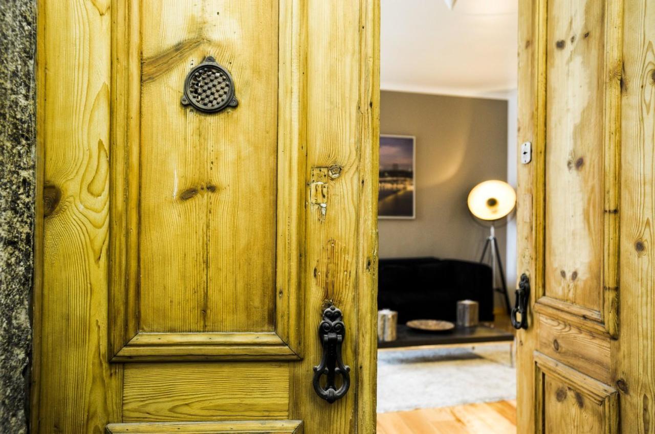 Bmyguest - Bairro Alto Charming Apartment Lisbona Esterno foto